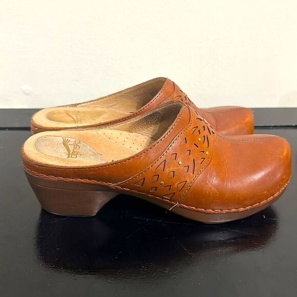 Dansko Brown Leather Clog Mules Sz 38 - Picture 1 of 8